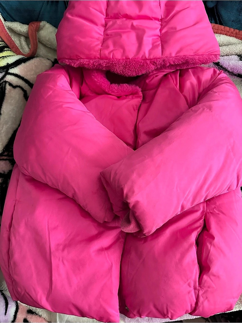 Gap Baby & Toddler Hooded Puffer Jacket Girls Pink Size 5